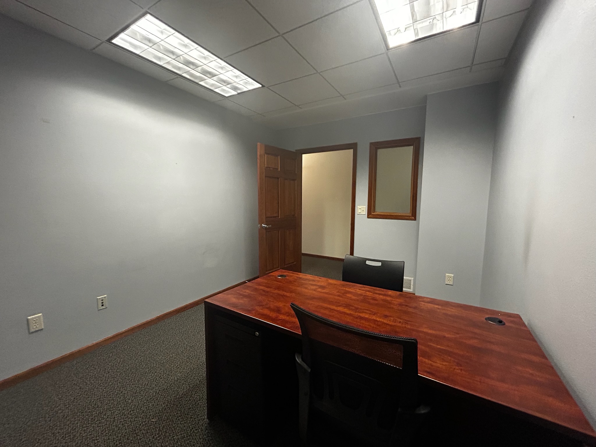 Office Suite B interior photo